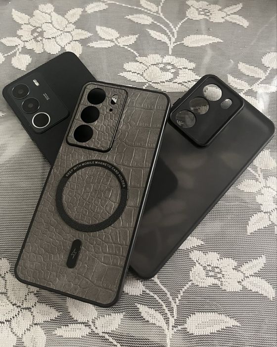 Продам  телефон realme C71