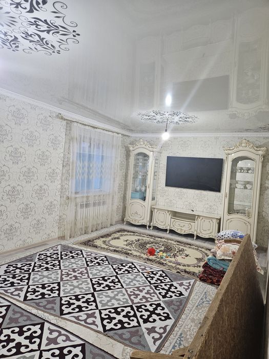 Үй сатылады 5 бөлме