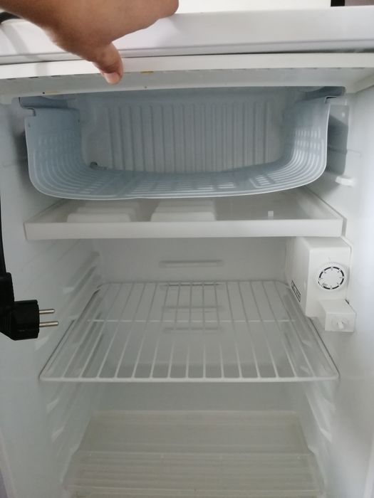 Продам холодильник мини Daewoo,