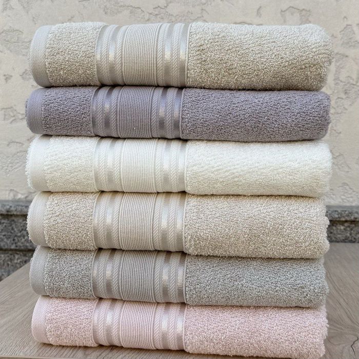 Полотенца для подарка количество много