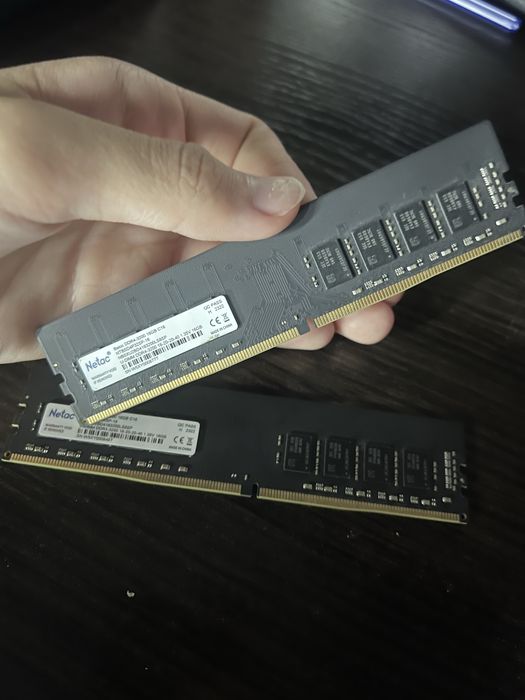 ОЗУ DDR4 32гб (16х2)