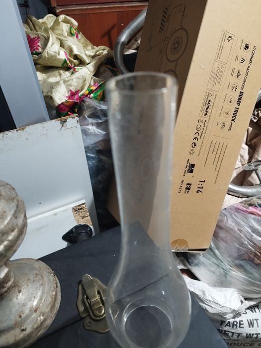 Керасиновая лампа.