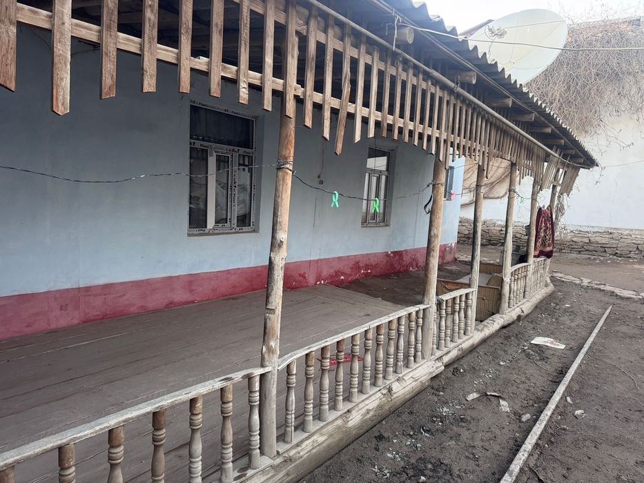 Үй сатылады Жд вогзалдын бойы,Жер жай келісімлі бахада