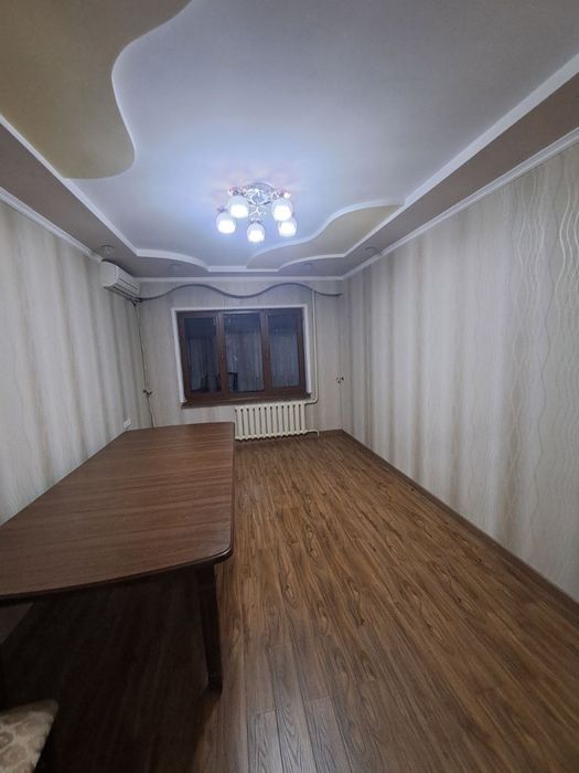 Юнусабад-9  3/3/5  улучшенная планировка  с ремонтом