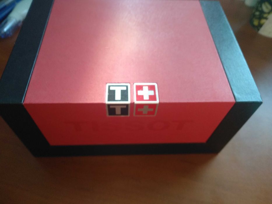 Ceas de maina barbatesc calitativ