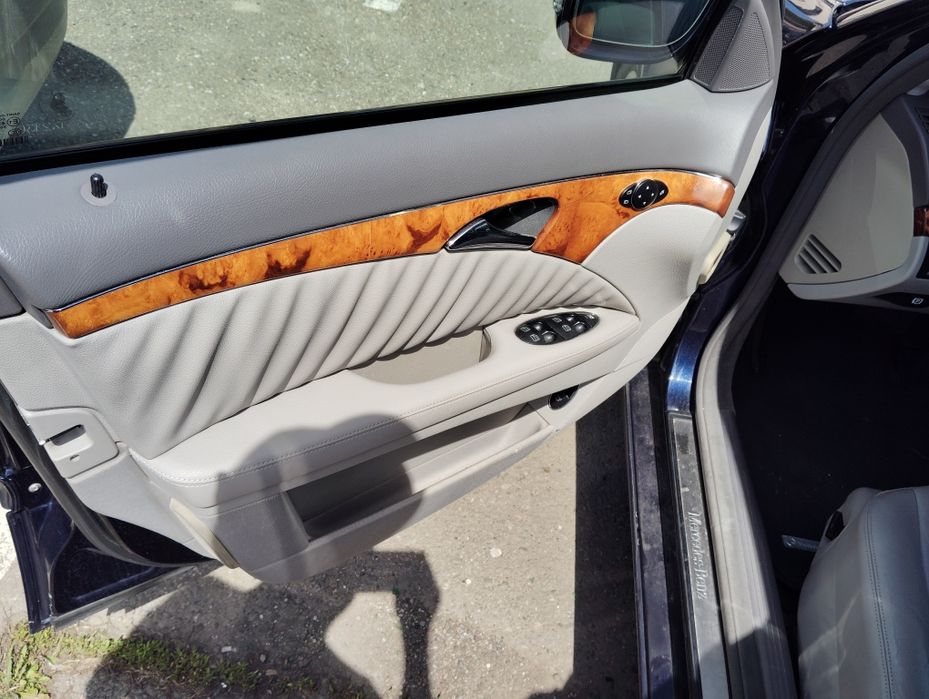 Mercedes E 320 4 matic