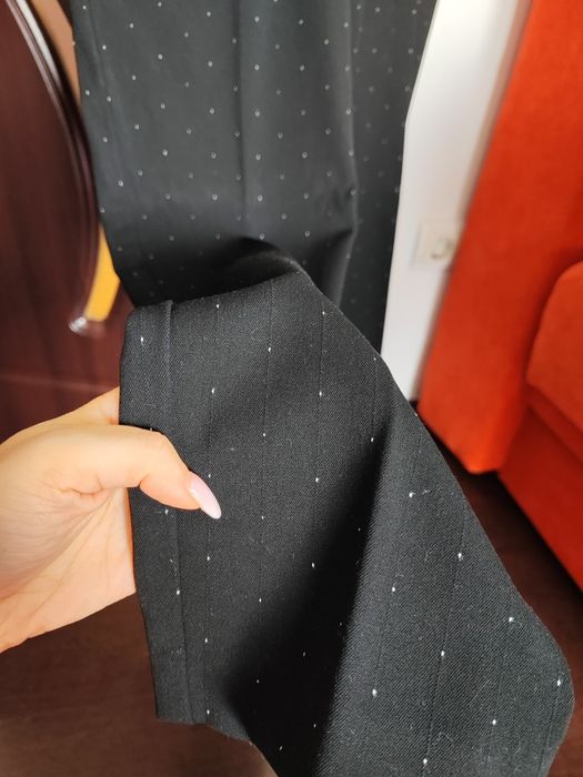 Pantaloni dama H&M - mărime 34