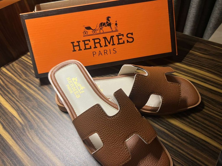 GUCCI Дамски шалове