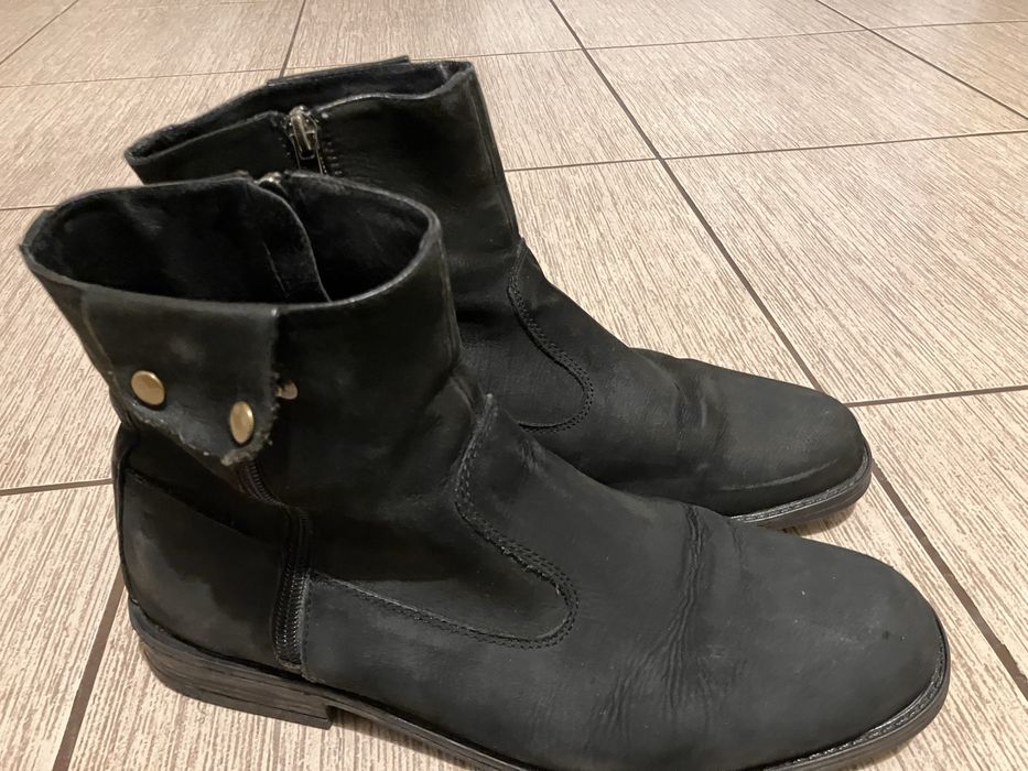 Ghete piele intoarsa