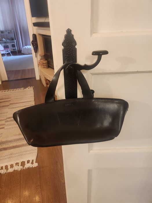 Черна малка чанта FURLA