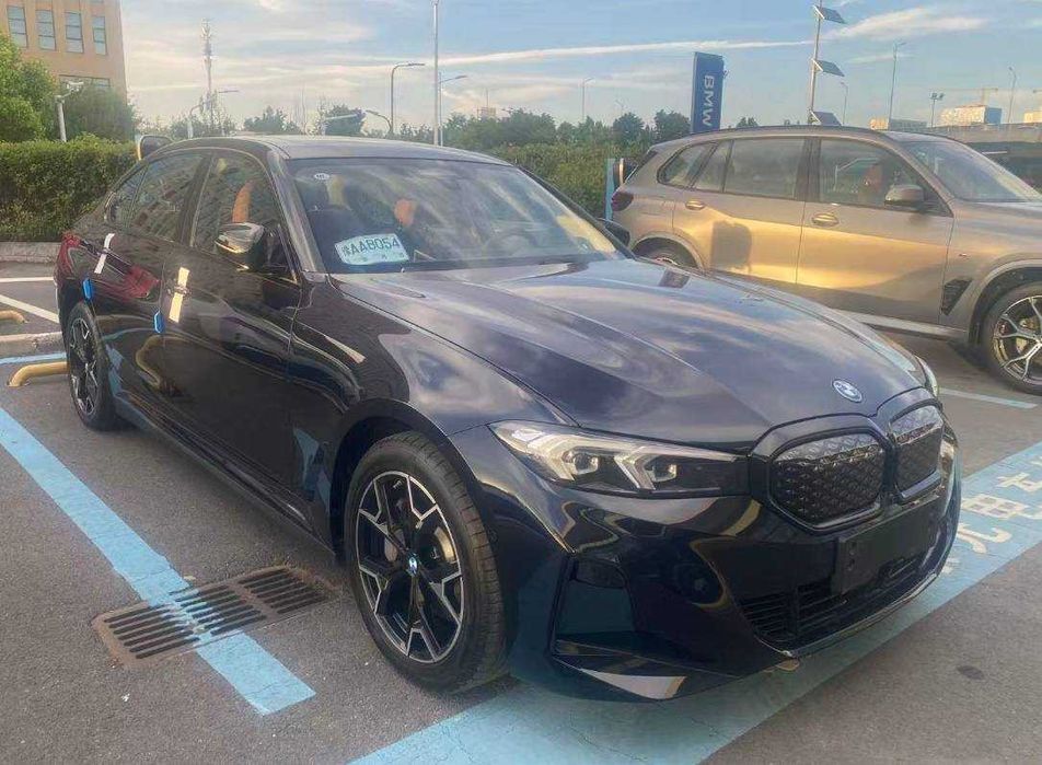 BMW i3 40L eDrive shadow edition