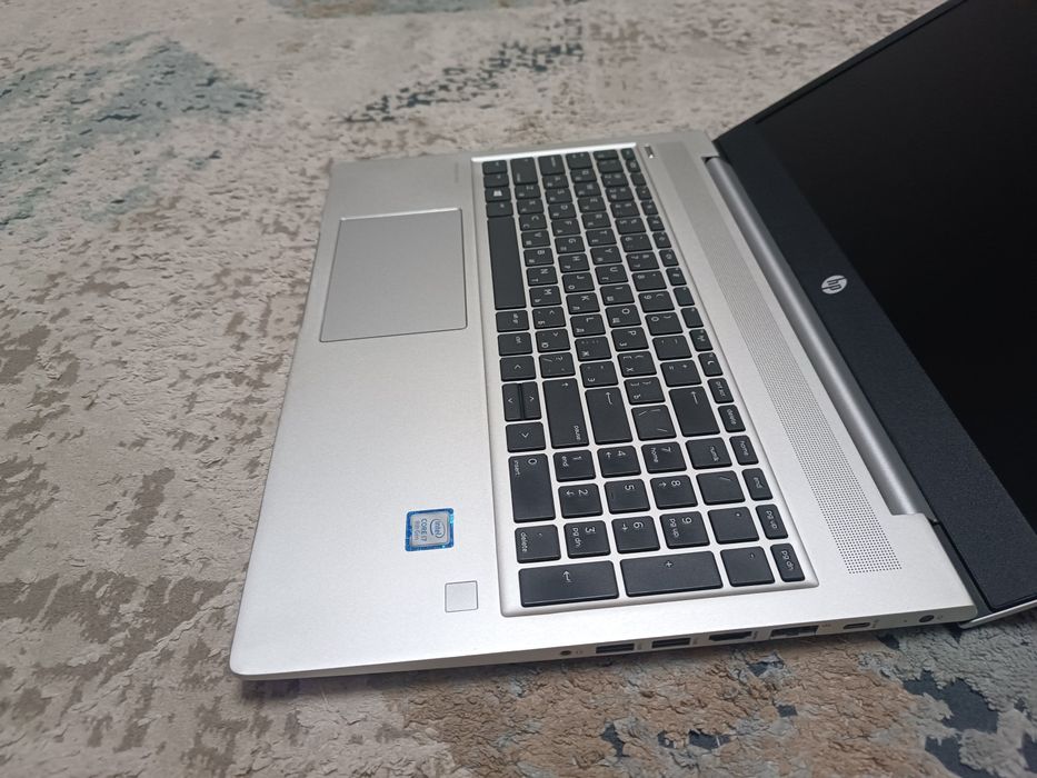 Мощный core i7 -8 с SSD, Full HD ноутбук HP