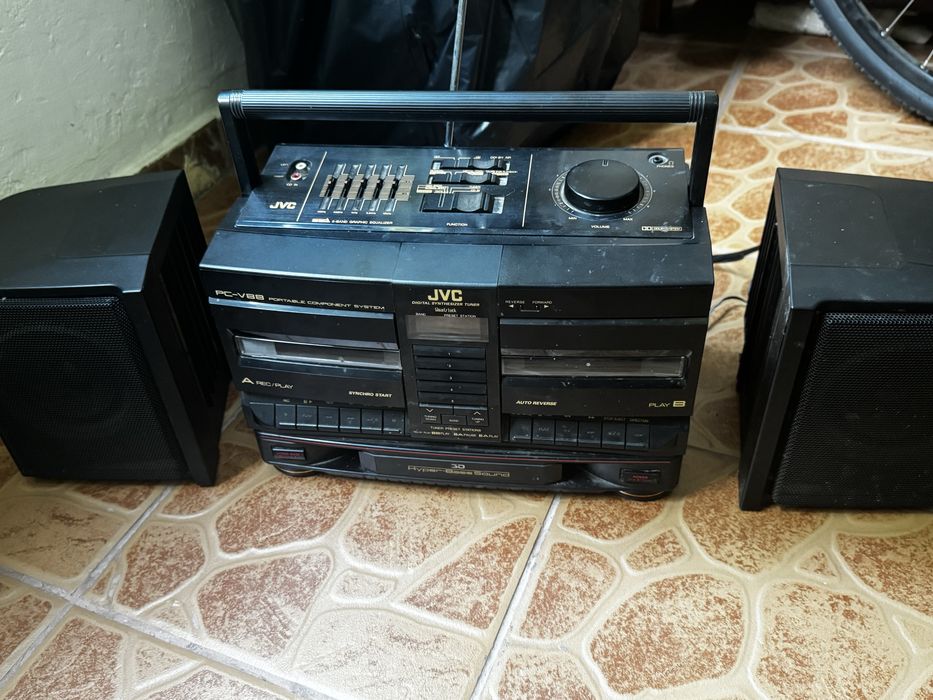 JVC PC-V88 Vintage Boombox | Boxe detașabile | 3D Hyper Bass | Dublu Casetofon