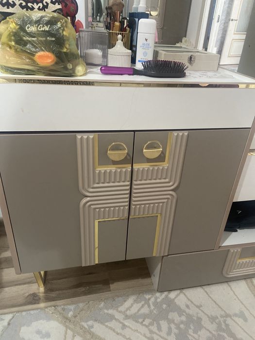 Комот.Почти новый