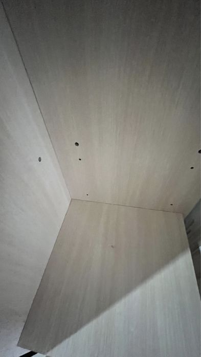 Продам шкаф книжный