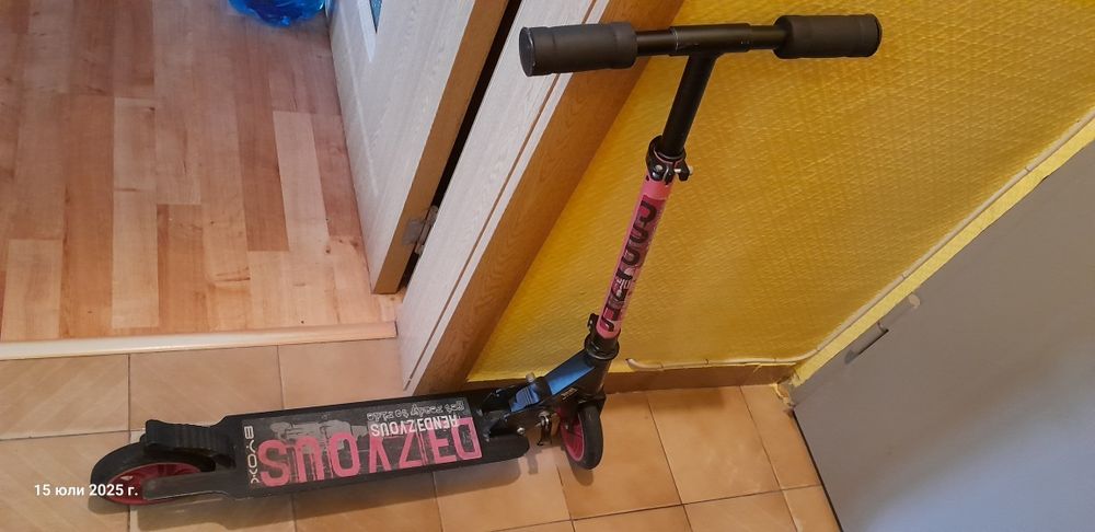 Тротинетка BYOX RENDEVOUS Розова