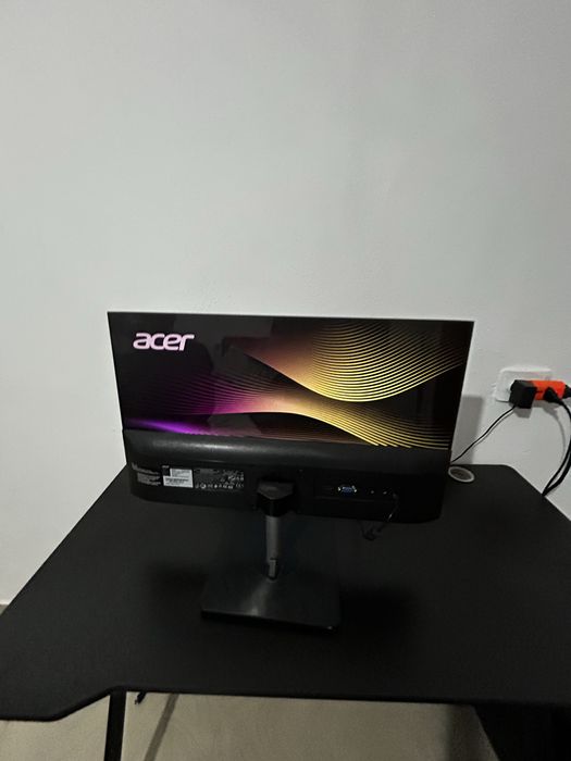 Vand monitor  100hz