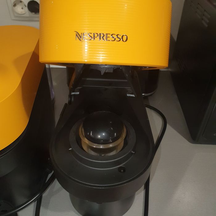 Aparat cafea Nespresso Vertuo POP galben