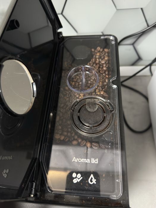 Expresor automat Philips EP5530 LatteGo