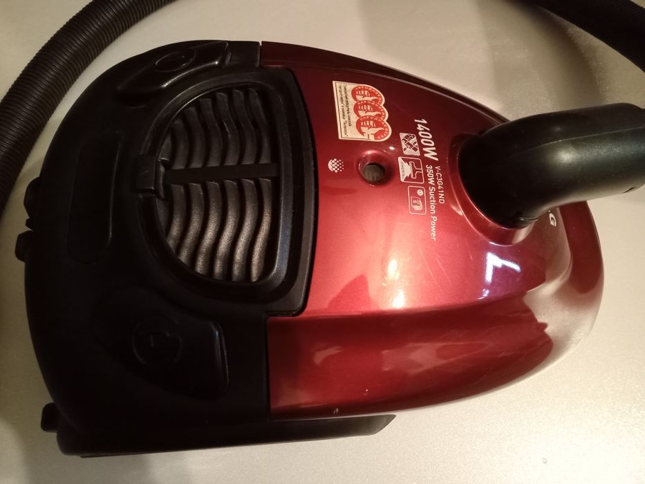 Пылесос LG.Мощный!!