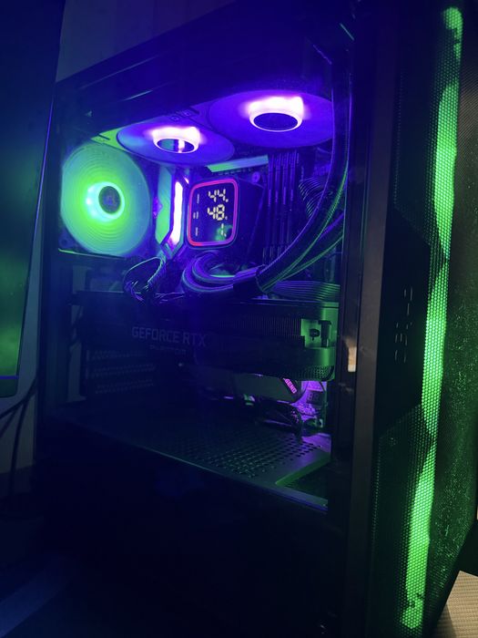 Гейминг Настолен компютър с опция монитор