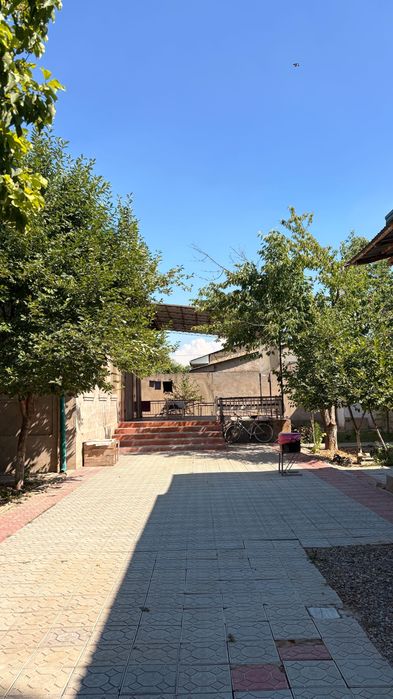 Срочно продается участок в Янгиюле, 9 соток
