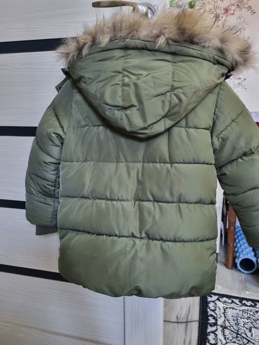 Продается детская зимняя куртка
