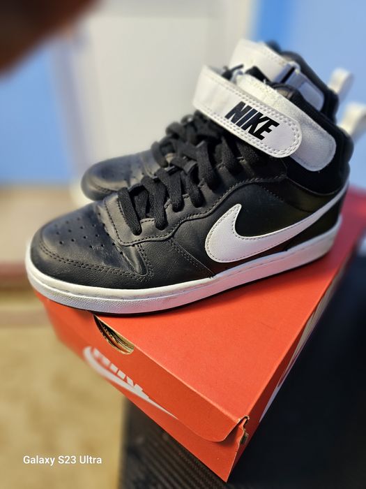Обувки на nike размер 38,5
