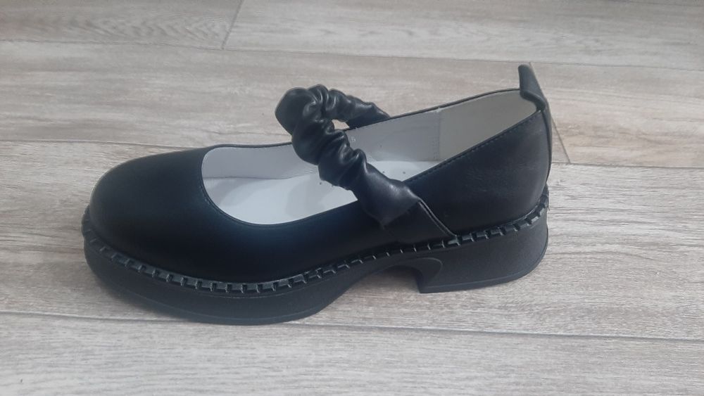 Туфли школьные для девочки