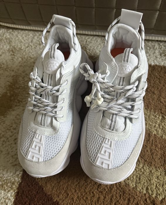 Versace Chain Reaction