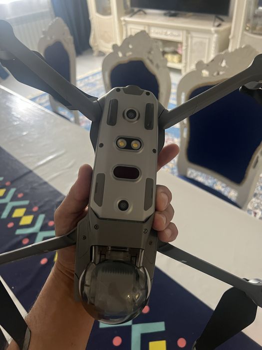 Продам дрон mavic 2