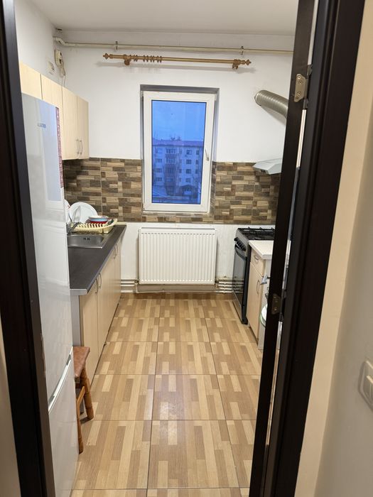 Vand apartament 2 camere