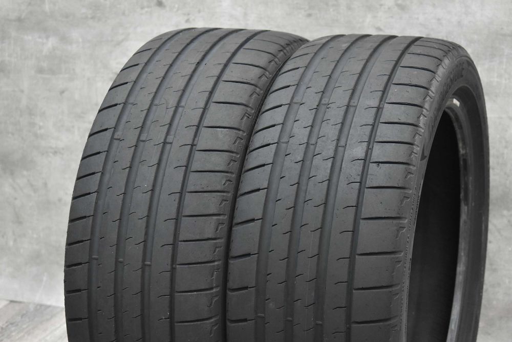 Гуми 225/45/18 Bridgestone