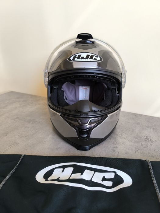 Нова каска HJC is-17