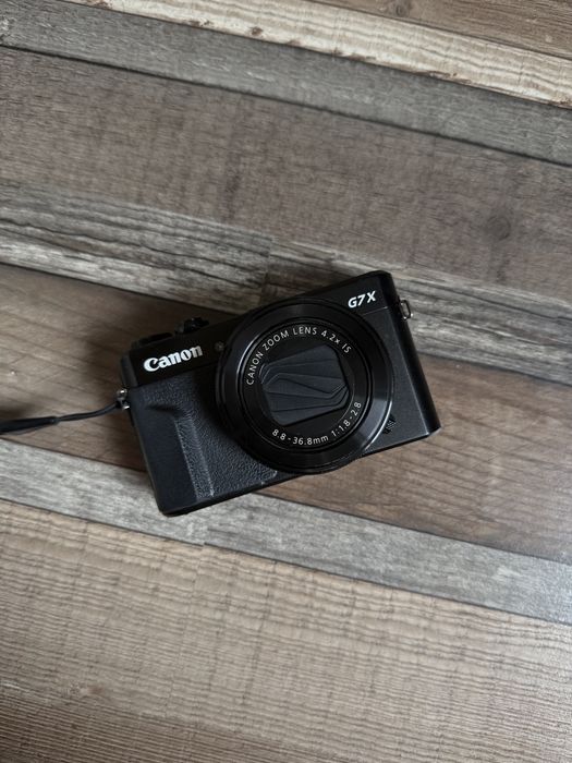 Canon g7x mark II