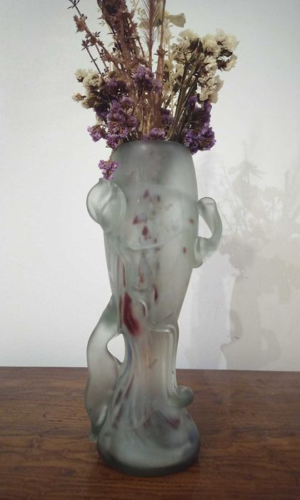 Vaza mata iredescenta stil Art Nouveau