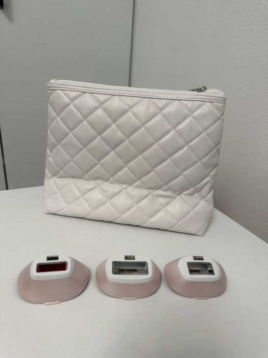 Epilator IPL Philips Lumea seria 9000 BRI 957