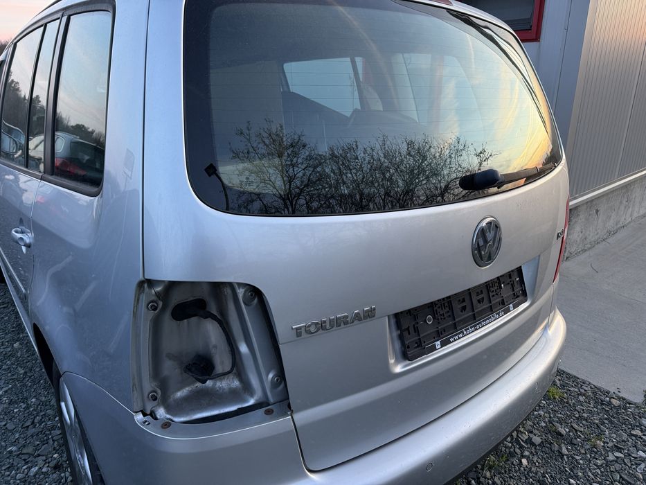 Заден Капак Багажник/Пета Врата за -VW TOURAN- *2003г-2010г*