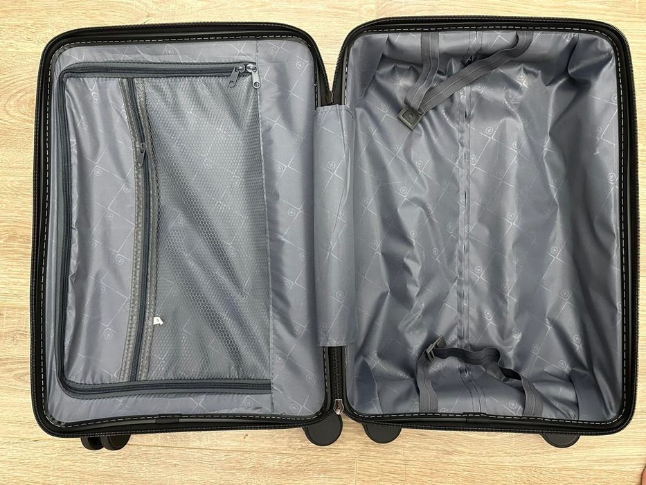 Прода чемодан ручная кладь