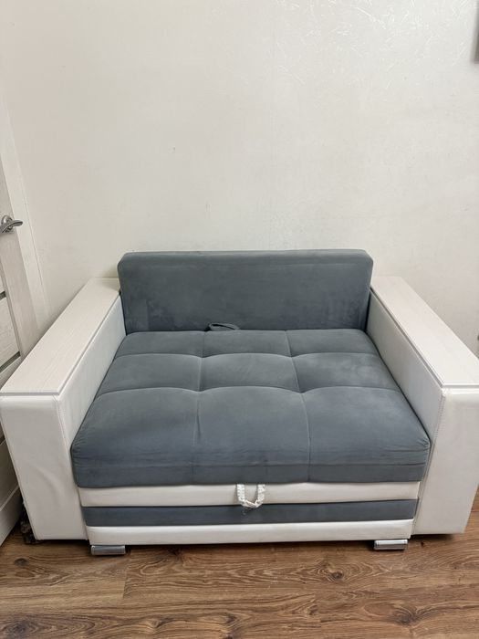 продается диван+кресло