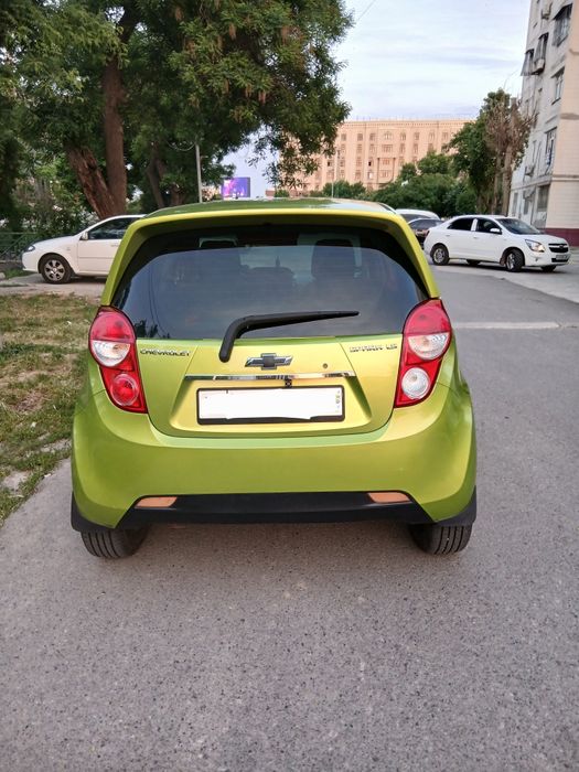 Chevrolet Spark 2012 — 2
