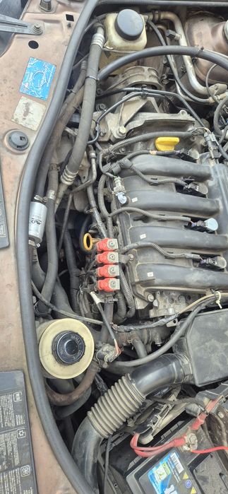 Dacia duster 1.6 benzina 4x4  gpl