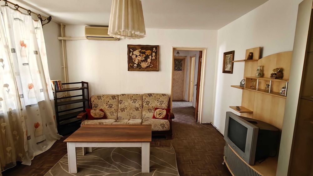 De vânzare apartament 3 camere la preț de 2 camere