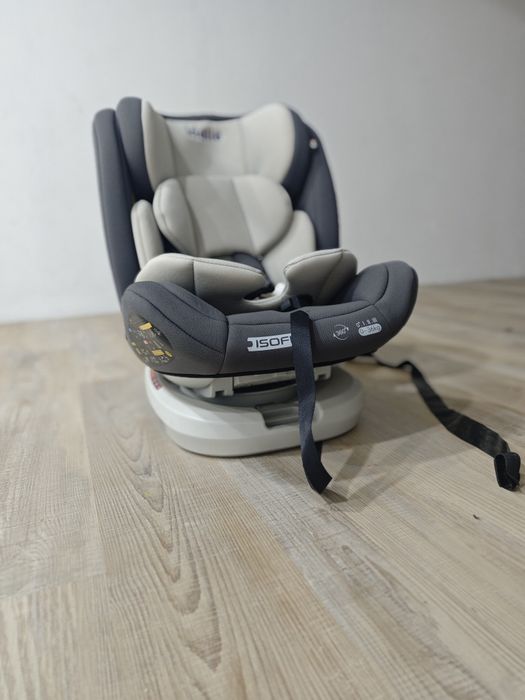 Детское автокресло  Kidilo Isofix вращением 360 градусов с 0 до 5 лет