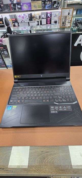 Acer Nitro V 16 (ANV16-71)