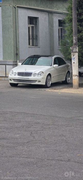 Mersades-bens W211