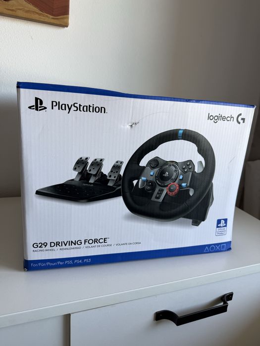 Vand volan Logitech G29 Driving Force