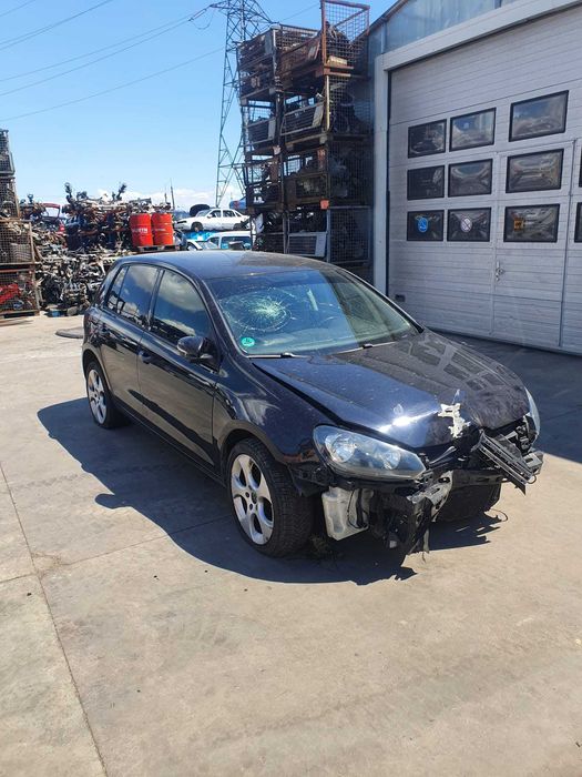 Golf 6 motor 2.0 tdi COD MOTOR CBDC Dezmembrez/Dezmembram