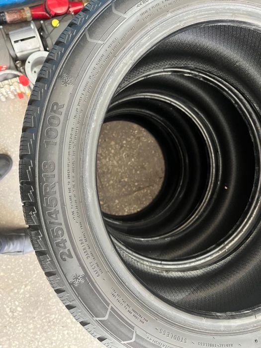 Резина TRIANGLE 245/45/18