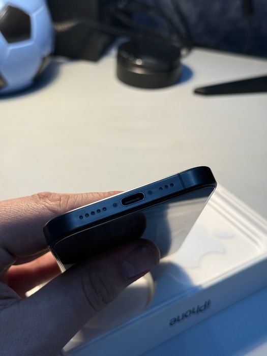 iPhone 15 Pro 256 Gb